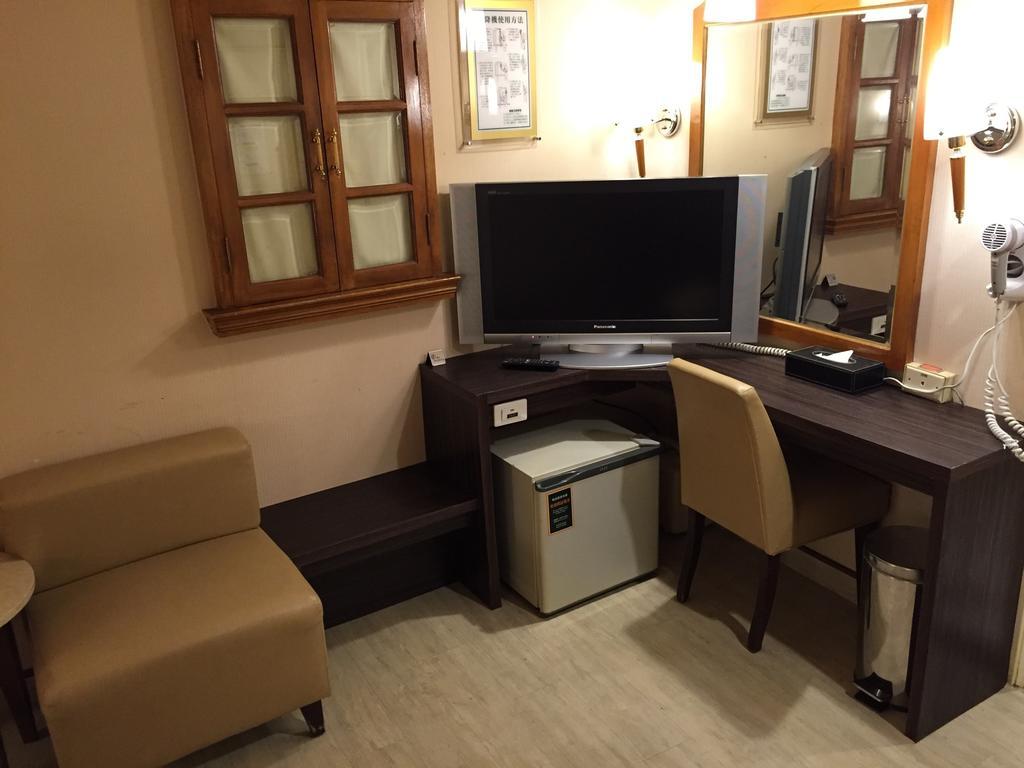 Goodness Hotel Гаосюн Екстер'єр фото